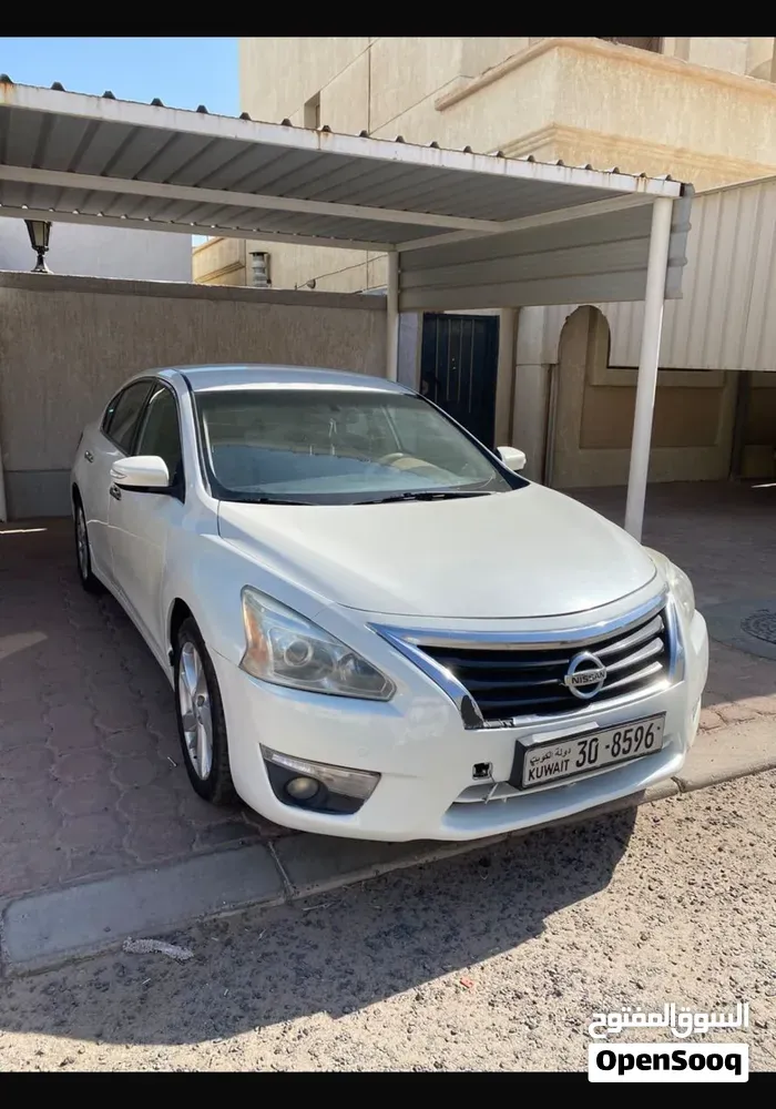 Nissan Altima 2013 photo 4