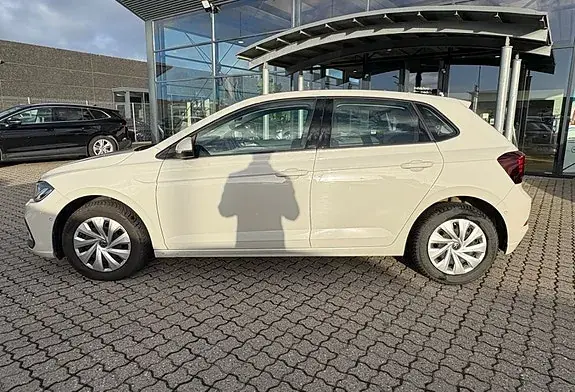 Volkswagen Polo 2023 photo 2