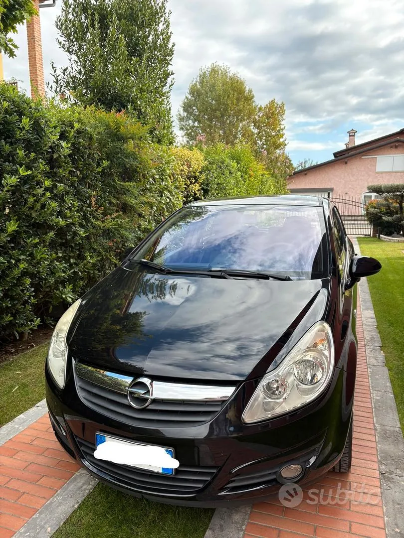 Opel Corsa 2008 photo 2