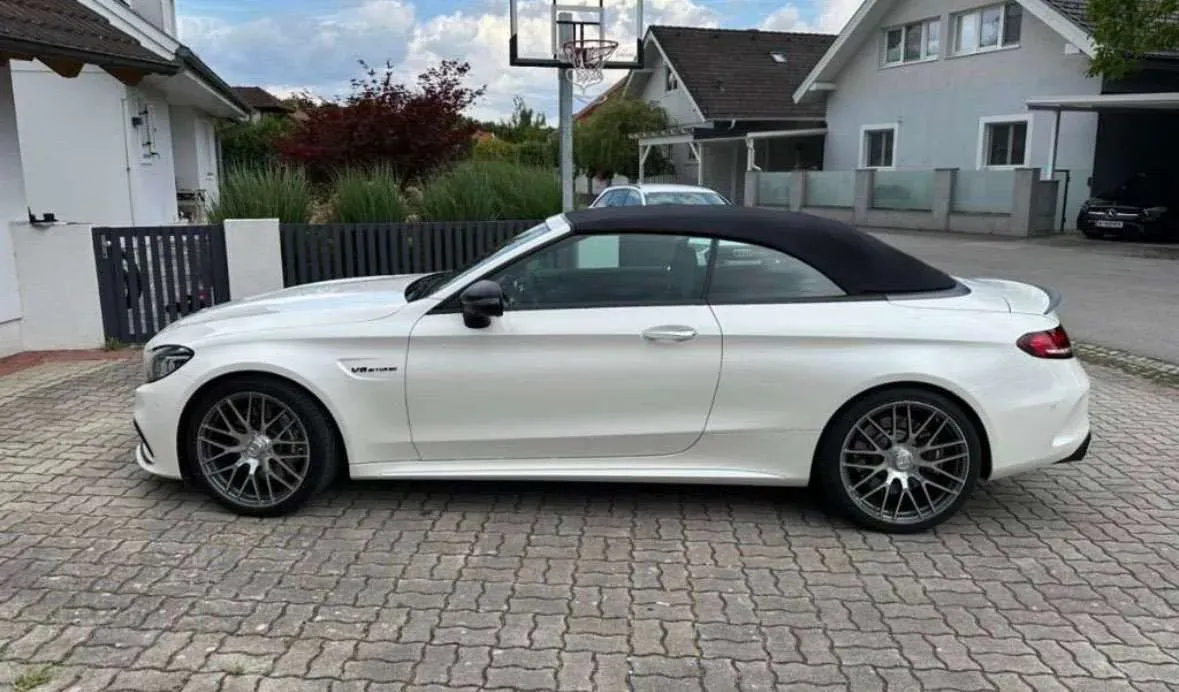Mercedes-Benz C-Class 2020 photo 3
