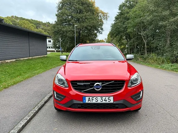 Volvo Xc60 2017 photo 2