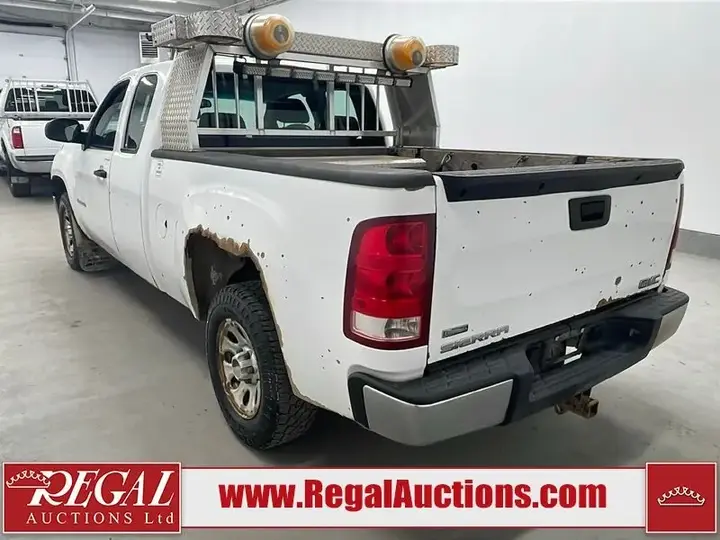 GMC Sierra 1500 2010 photo 4