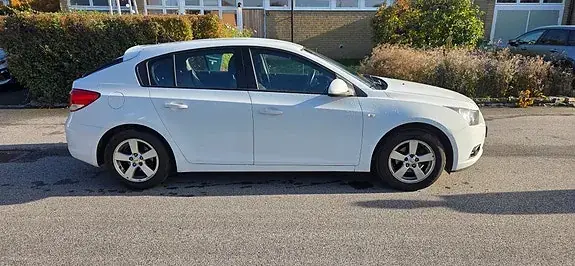 Chevrolet Cruze 2012 photo 5