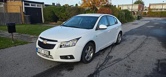 Chevrolet Cruze 2012 photo 2
