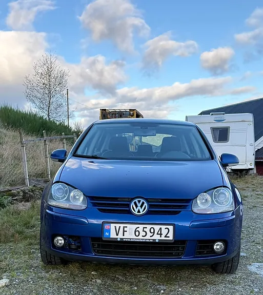 Volkswagen Golf Vi 2004 photo 2