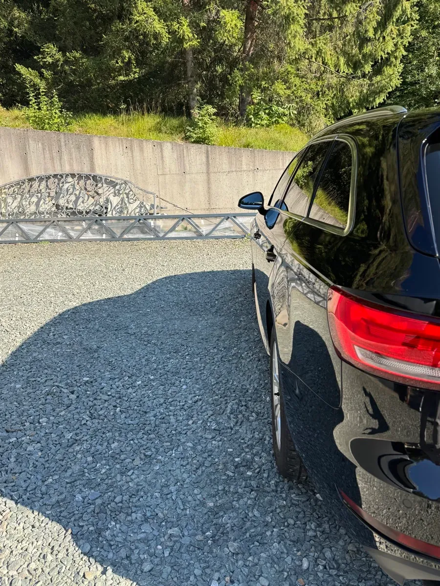 Audi A4 2017 photo 3