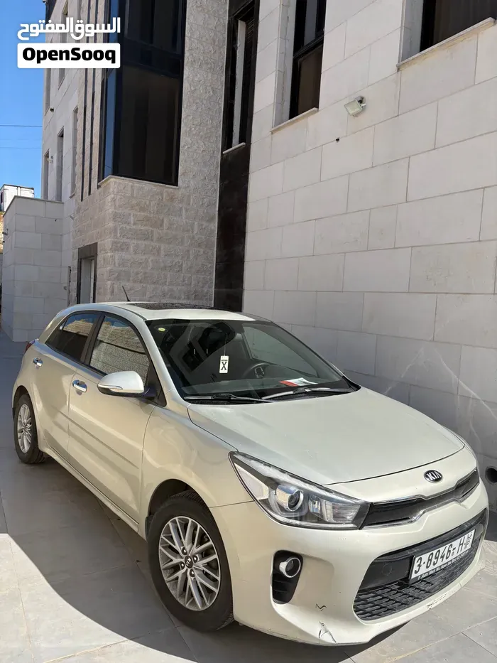 Kia Rio 2018 photo 2