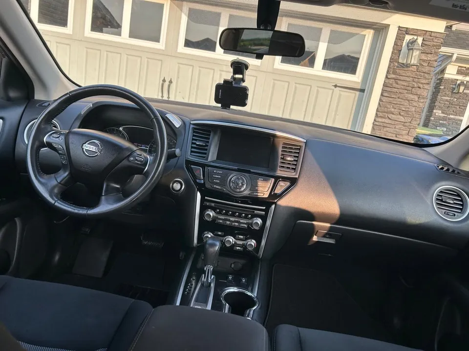 Nissan Pathfinder 2017 photo 5