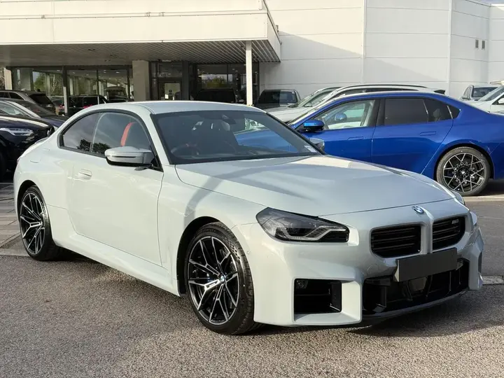 BMW M2