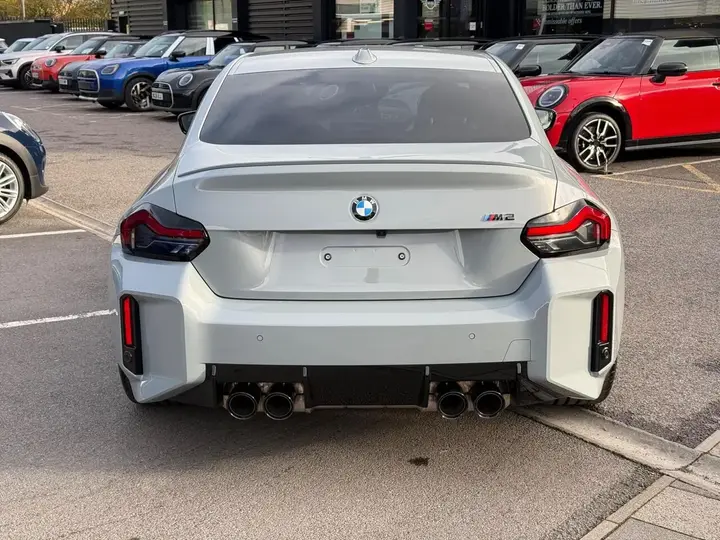 BMW M2 photo 5