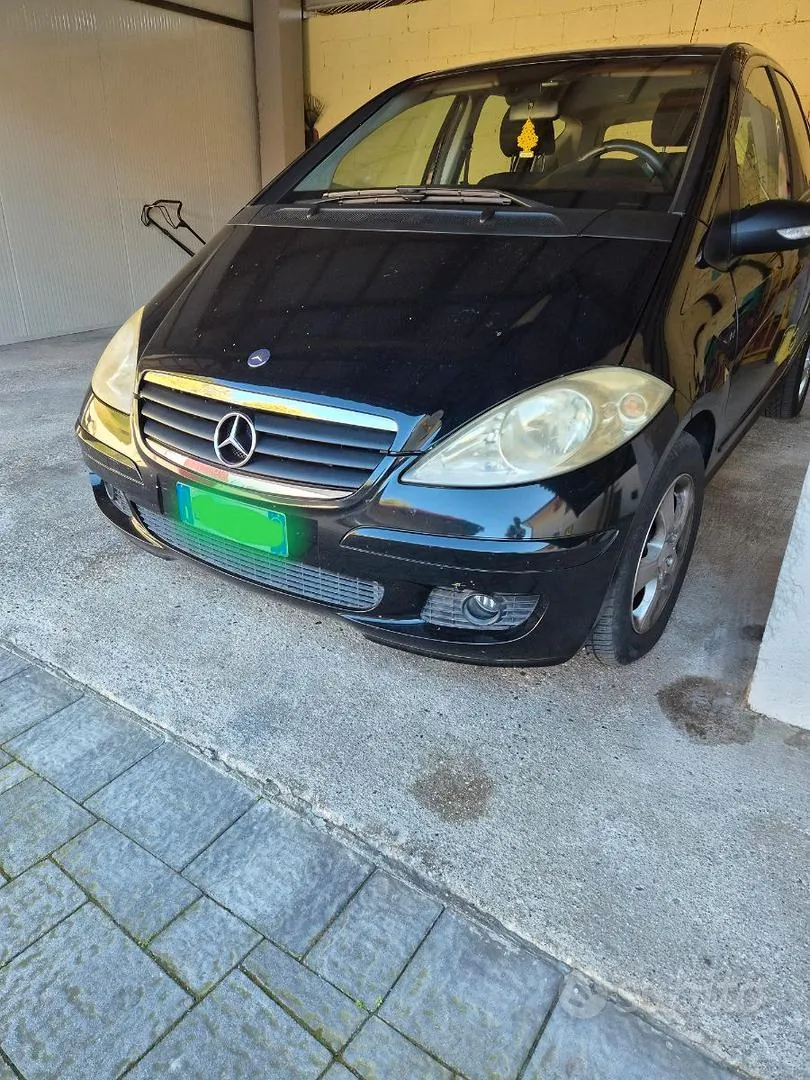 Mercedes-Benz A