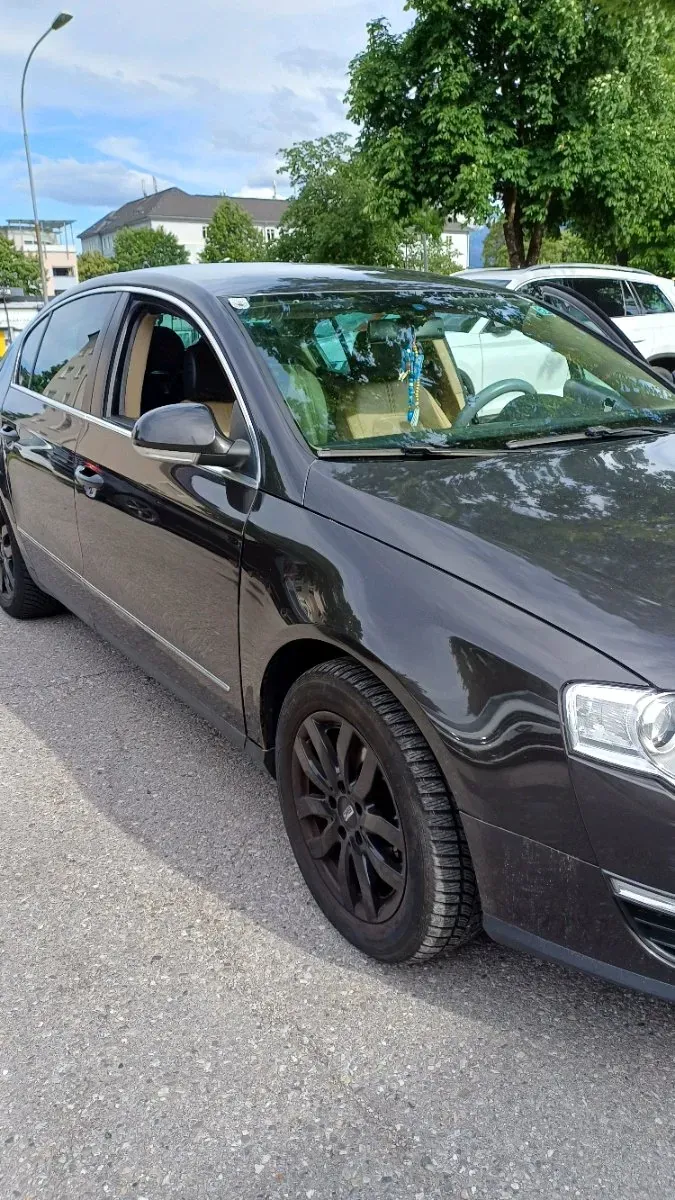 Volkswagen Passat 2006 photo 2