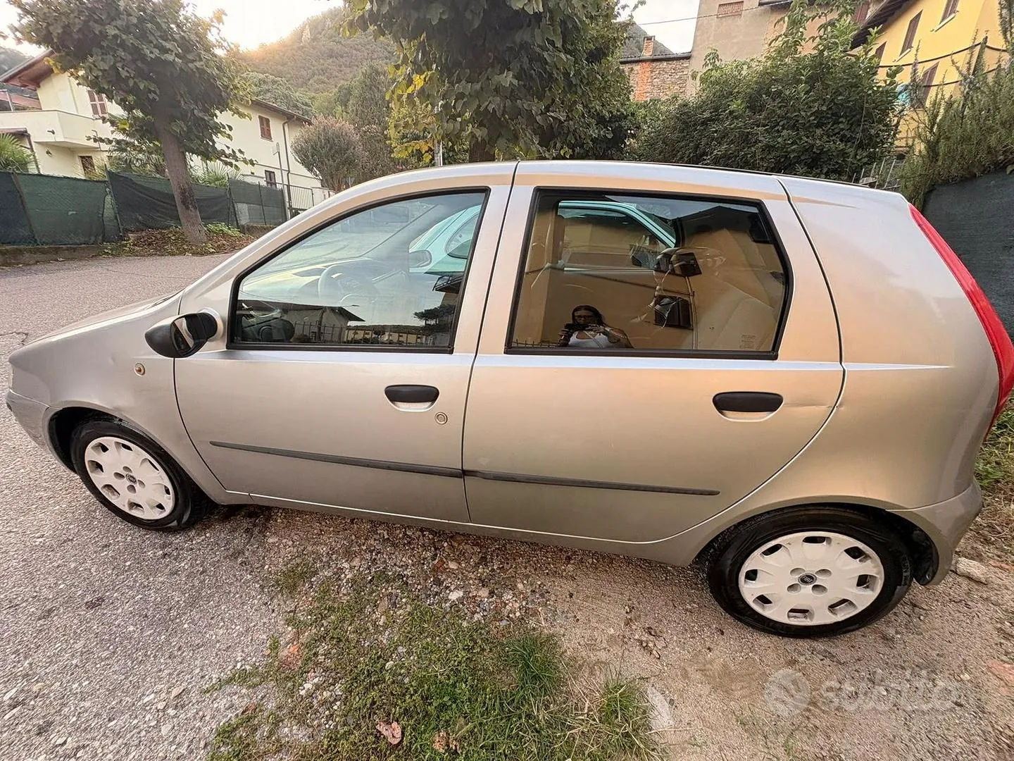 Fiat Punto 2000 photo 2