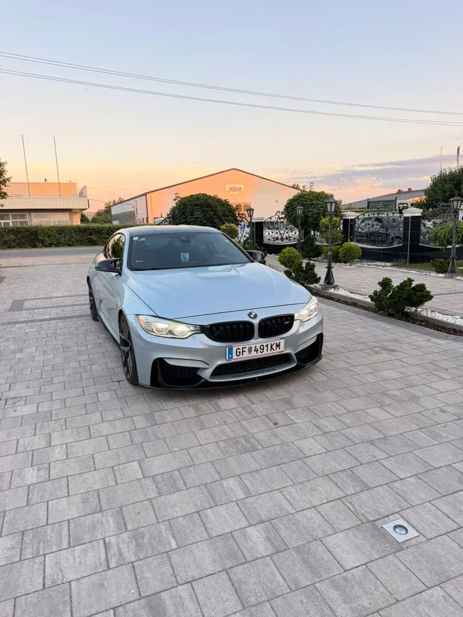 BMW 4Er-Reihe M4 2015 photo 3