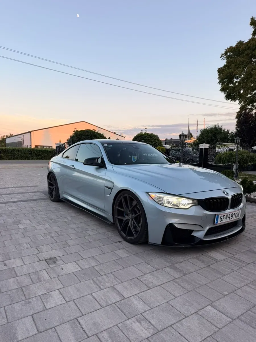 BMW 4Er-Reihe M4 2015 photo 2