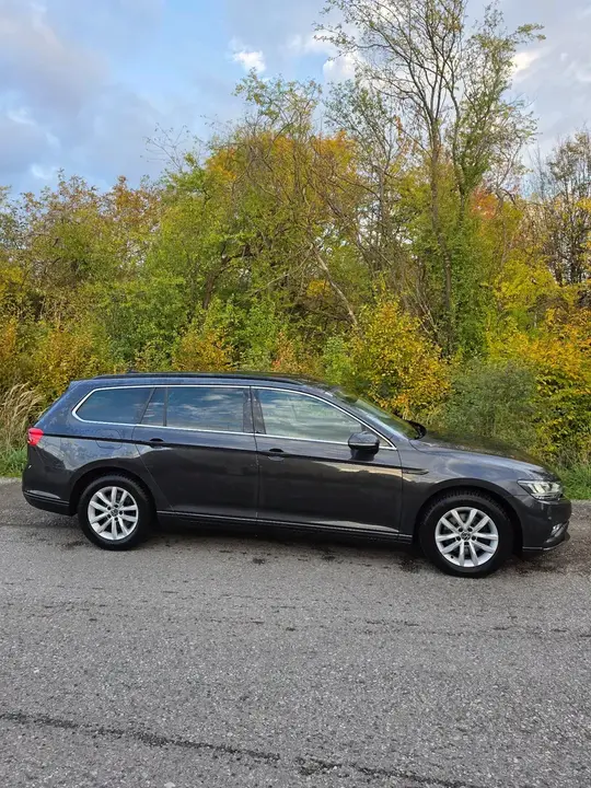 Volkswagen Passat 2021 photo 3