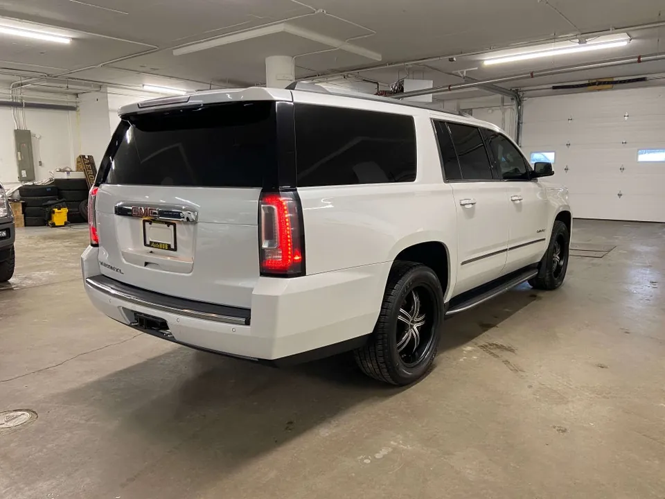 GMC Yukon 2020 photo 5