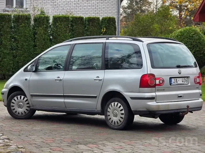 Volkswagen Sharan 2006 photo 3