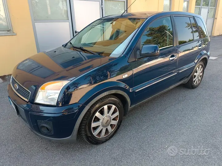 Ford Fusion 2010 photo 4