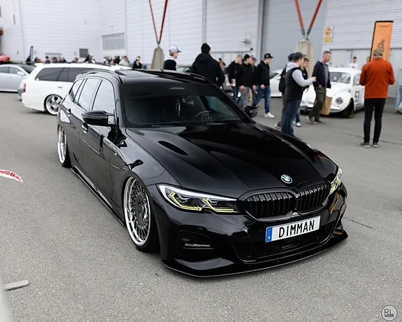 BMW 330E