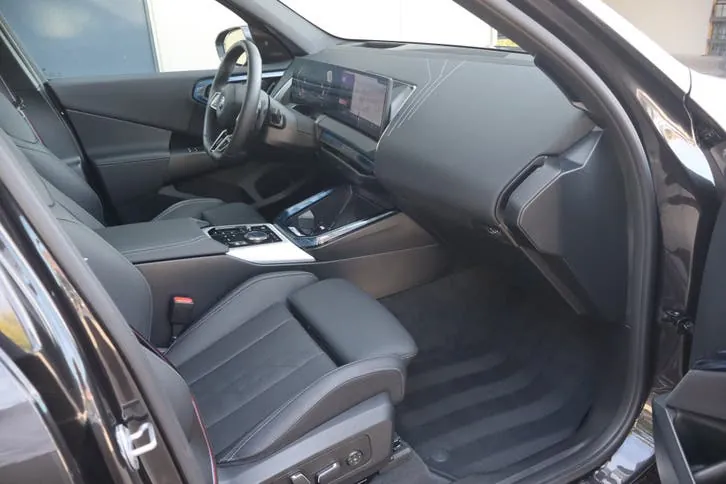 BMW X3 2025 photo 3