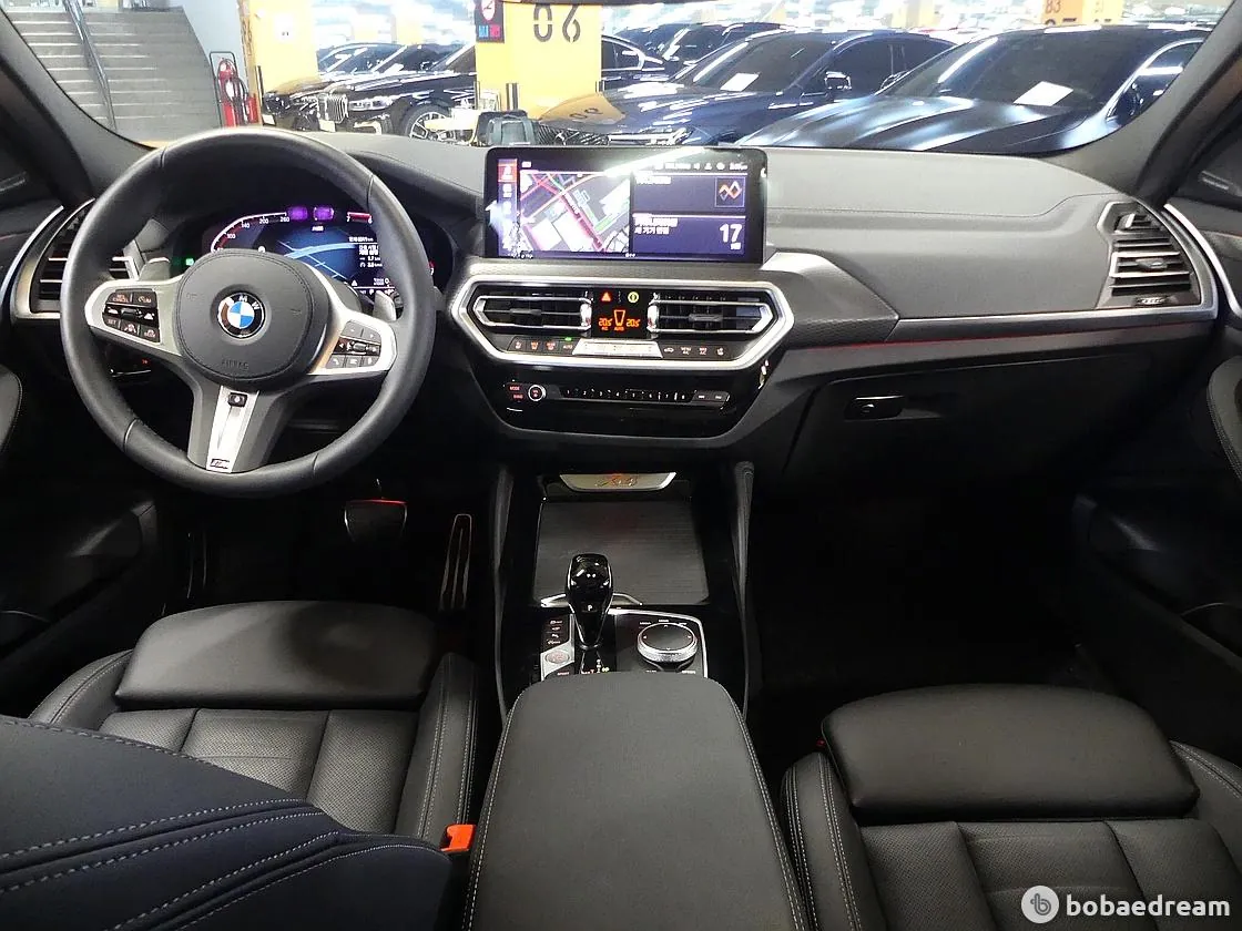 BMW X4 2025 photo 4