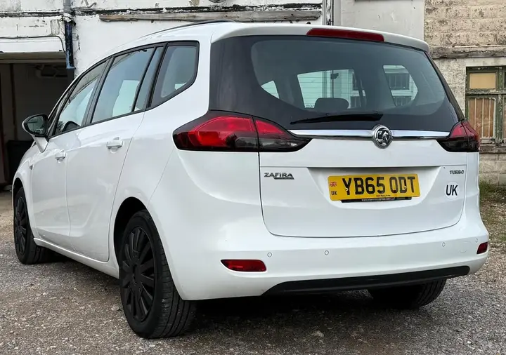 Vauxhall Zafira 2015 photo 3