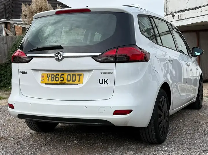 Vauxhall Zafira 2015 photo 4