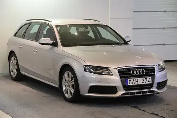 Audi A4 2012 photo 3