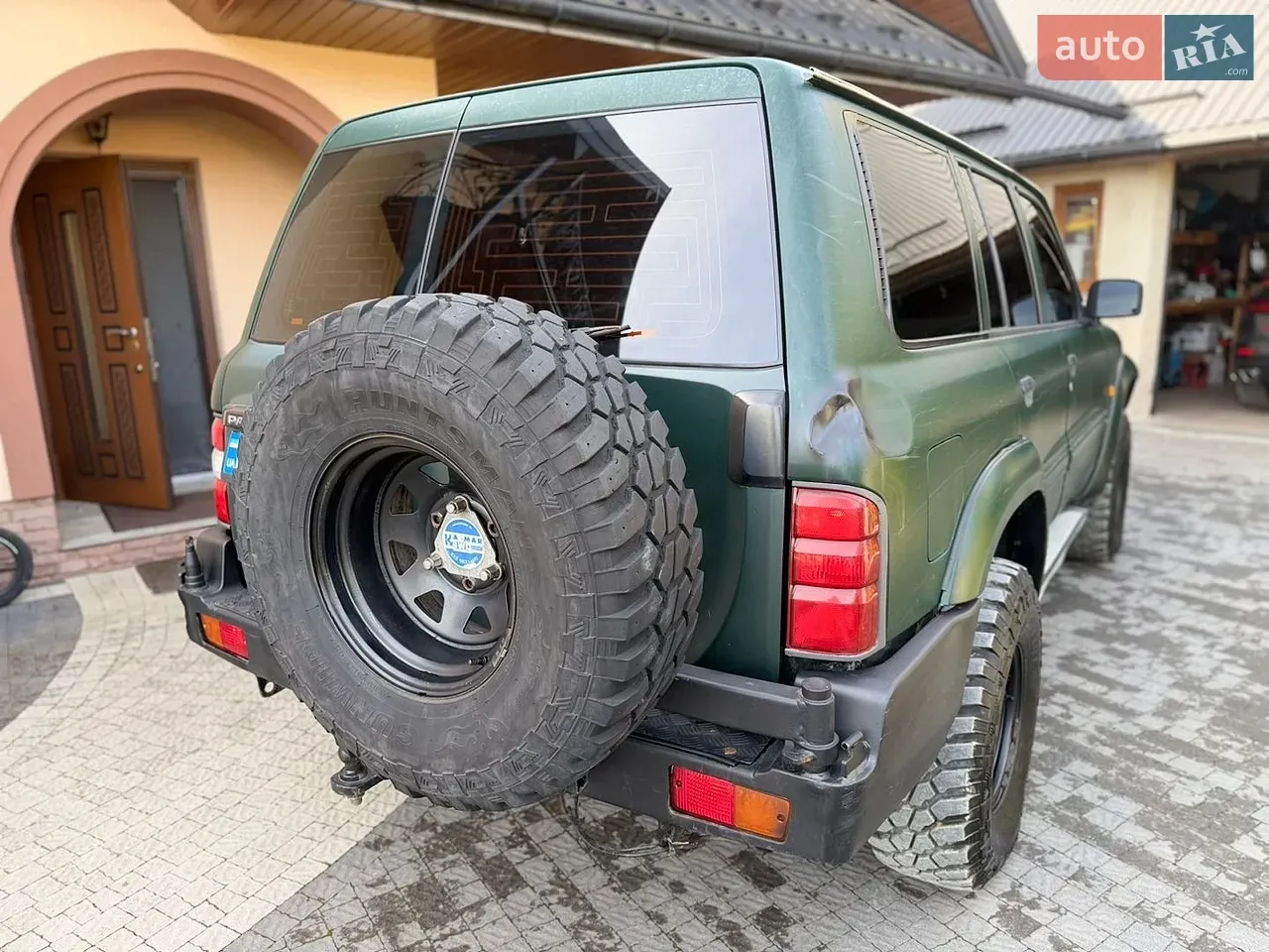 Nissan Patrol 2001 photo 4