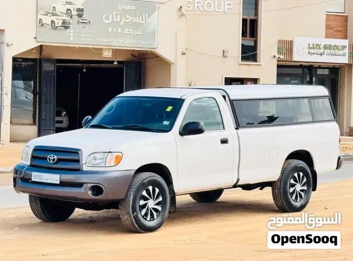 Toyota Tundra 2004 photo 2
