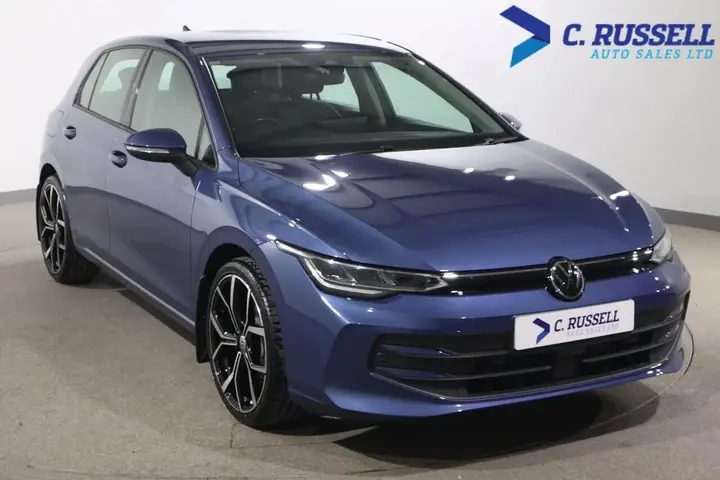 Volkswagen Golf 2025 photo 5