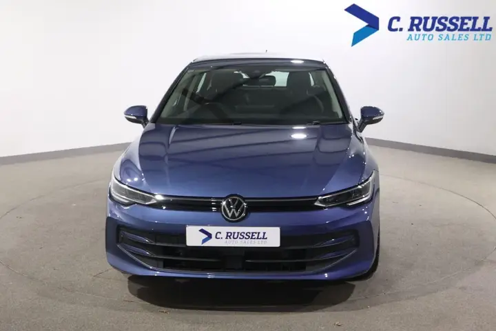 Volkswagen Golf 2025 photo 3