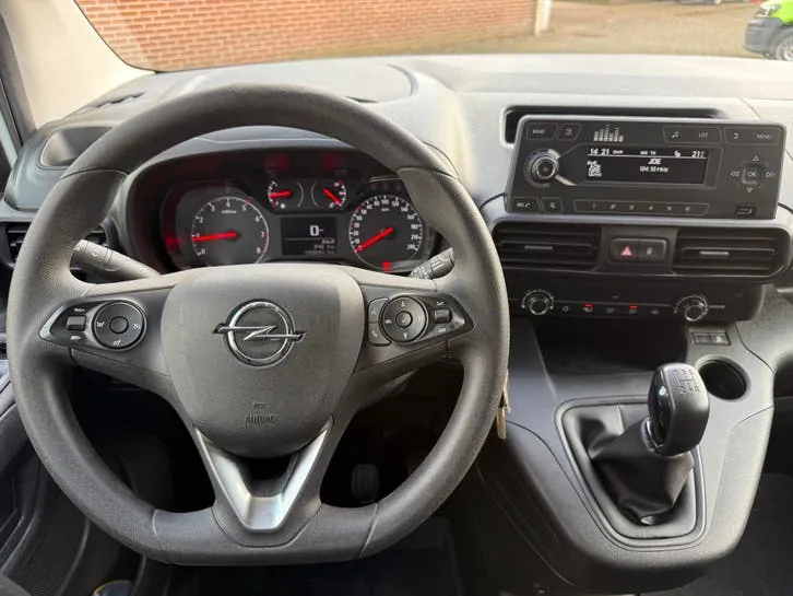 Opel Combo 2021 photo 3