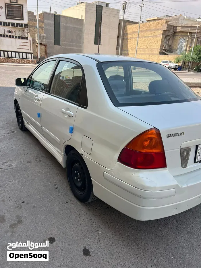 Suzuki Liana 2005 photo 4