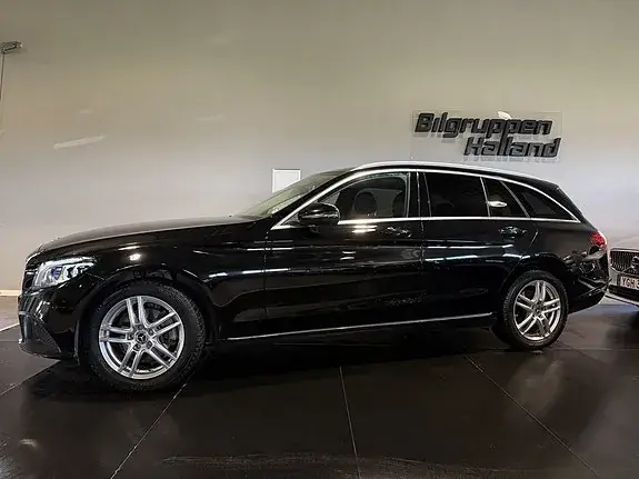 Mercedes-Benz C200