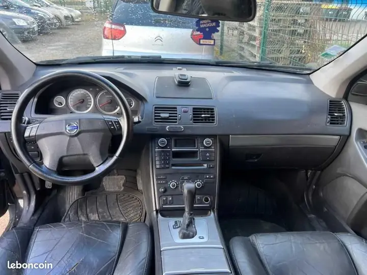 Volvo Xc90 2010 photo 3