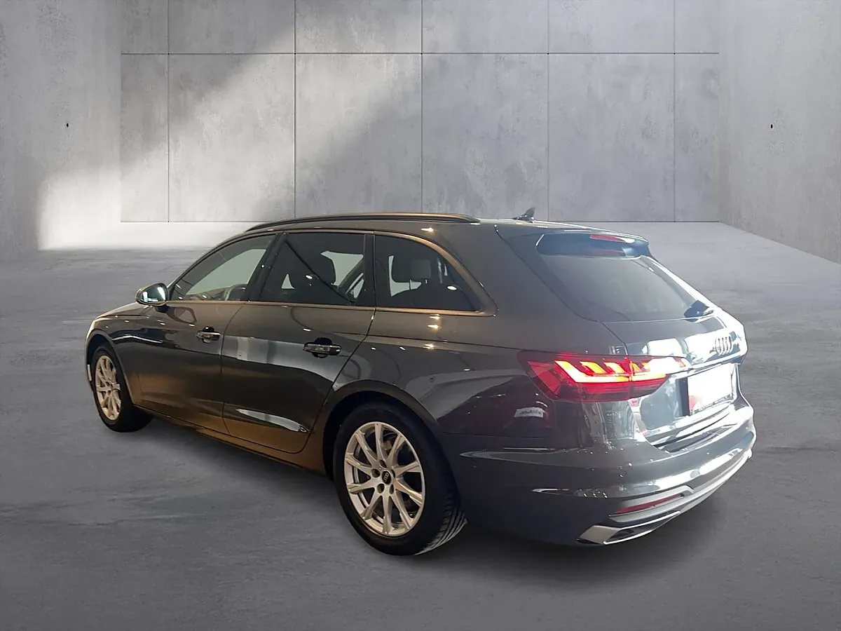 Audi A4 2024 photo 3