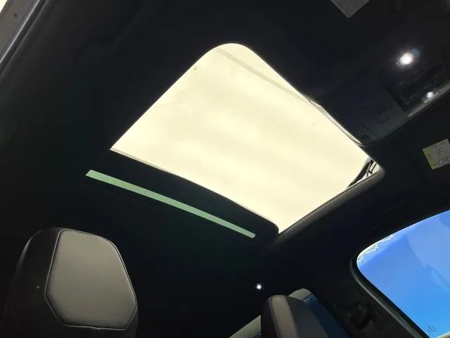 Volkswagen T-Lock R 2022 photo 4