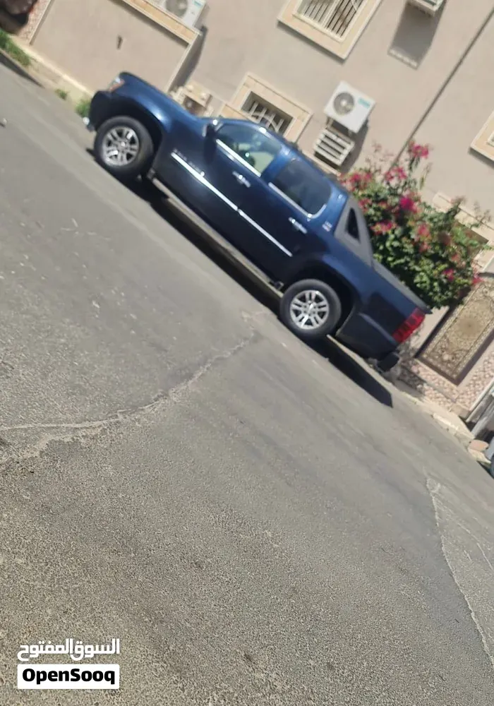 Chevrolet Avalanche 2007 photo 2