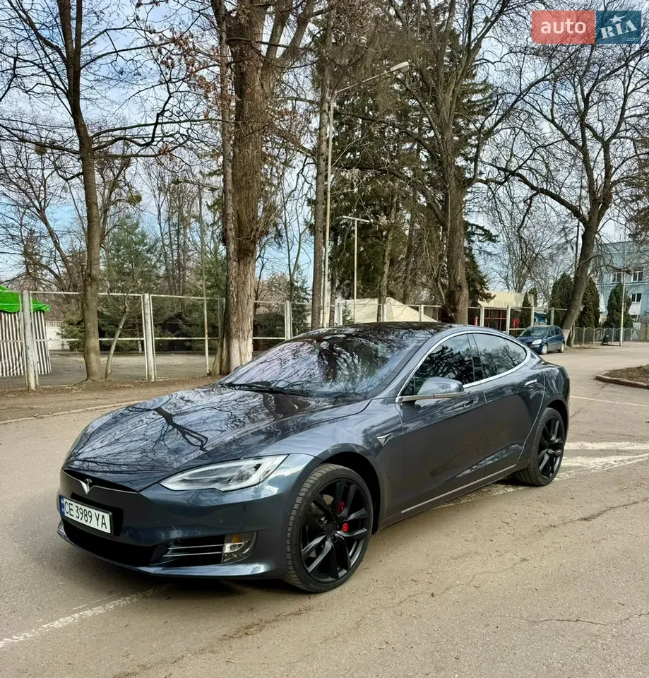 Tesla Model S 2018 photo 4