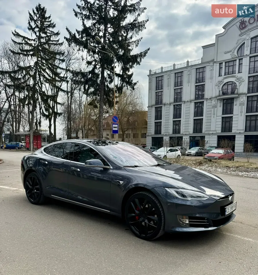 Tesla Model S 2018 photo 3