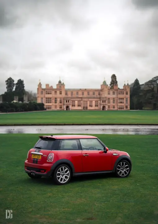 Mini Hatch 2007 photo 2