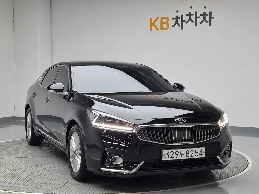 Kia K7 2018 photo 4