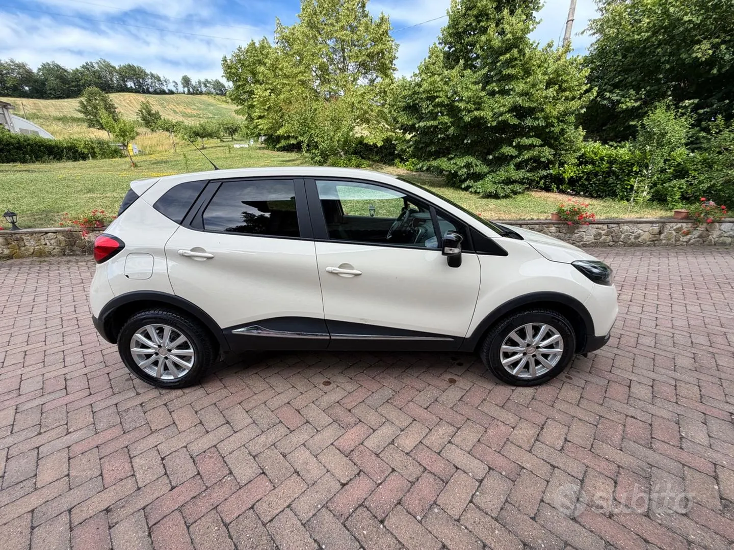 Renault Captur 2016 photo 3