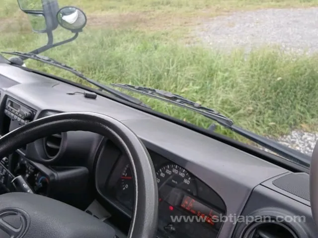 Hino Dutro 2015 photo 5