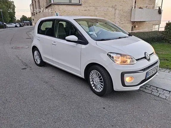 Volkswagen Up 2018 photo 2
