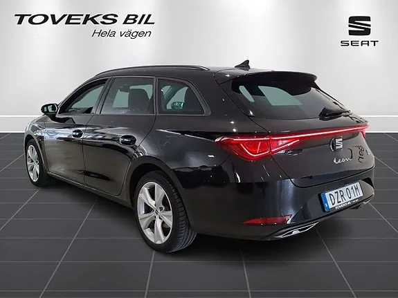 Seat Leon 2024 photo 4