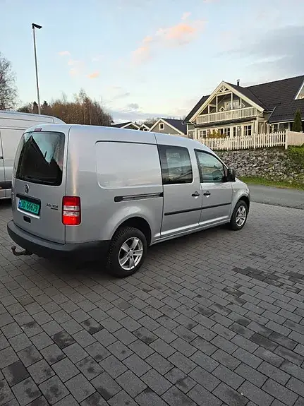 Volkswagen Caddy Maxi 2014 photo 4
