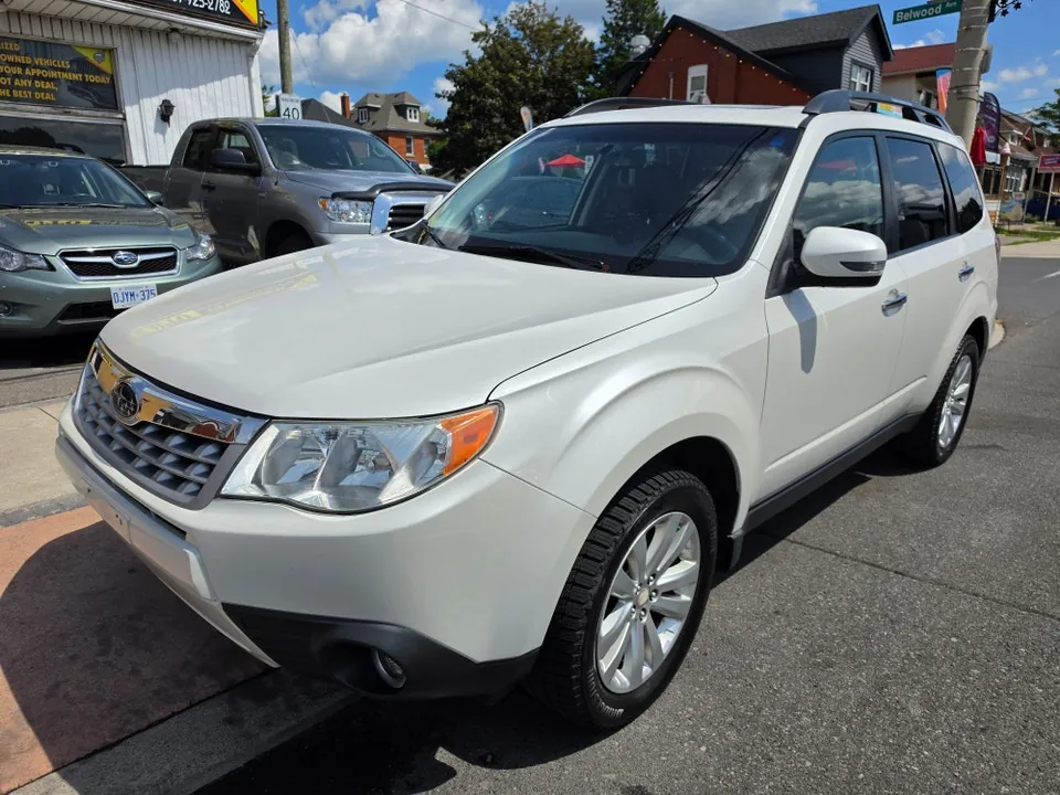 Subaru Forester 2012 photo 3